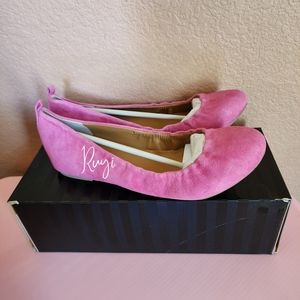 NIB Scrunch Suede Ballet Flat Pale Pink size 9